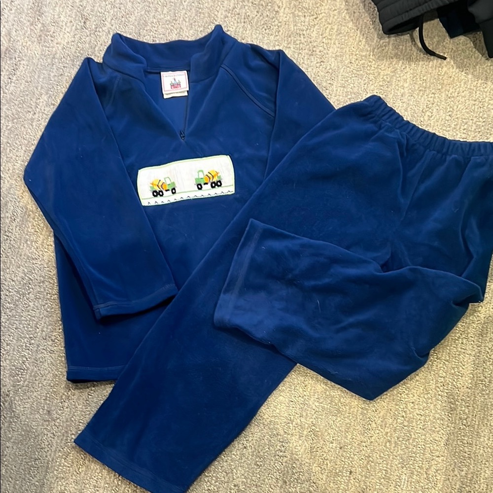 Castle & Crowns fleece set with Construction Design